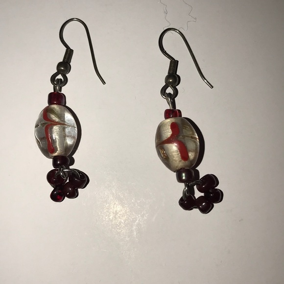 Beautiful Earrings - Picture 2 of 5
